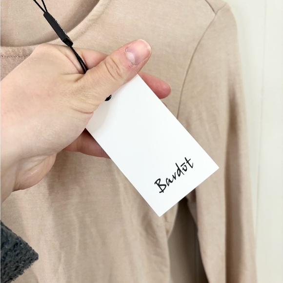 Bardot revolve nude tan long sleeve crewneck bodysuit belinda size SM new - Picture 3 of 4